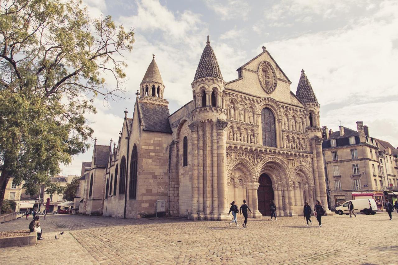 La Maison de la Liberté Studio Jules Verne Poitiers Exterior foto